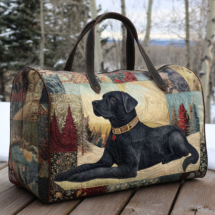Labrador im Schnee – Gesteppte Reisetasche